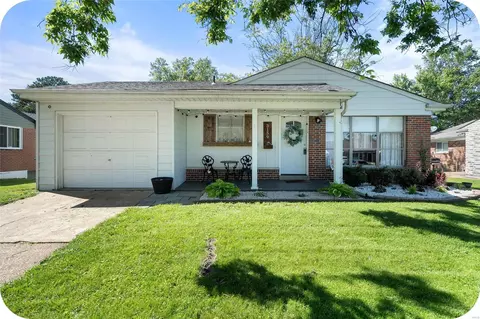 3159 Lin Tel Rd, Saint Louis, MO 63125