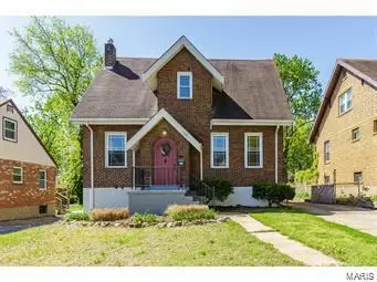 7052 Camden Ct, Saint Louis, MO 63130