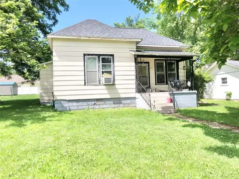 302 W Dent St, Salem, MO 65560 photo 1