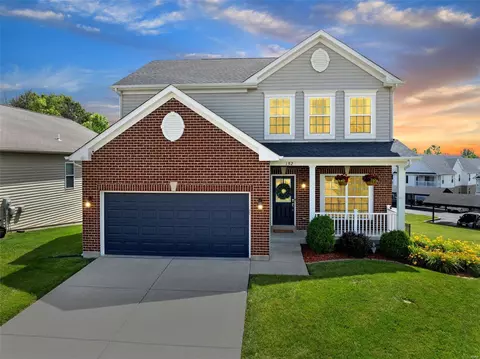 152 Siena Dr, Saint Peters, MO 63376