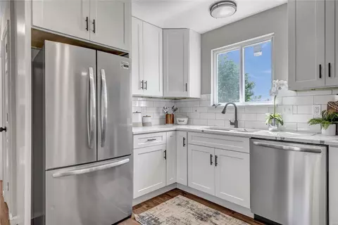 Kitchen - 16 Red Cedar Parc Ct, O'fallon, MO 63368 photo 1 of 3