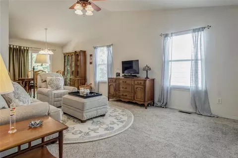 253 Tyndale Dr, O'fallon, MO 63366 photo 4