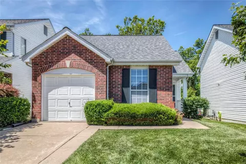 253 Tyndale Dr, O'fallon, MO 63366