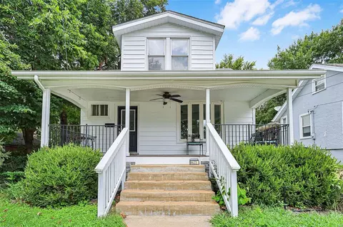 8623 Florence Ave, Saint Louis, MO 63144