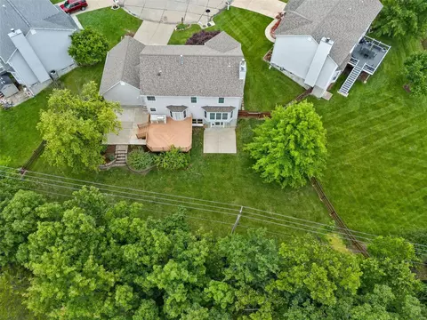 1462 Sunview Dr, O'fallon, MO 63366 photo 2