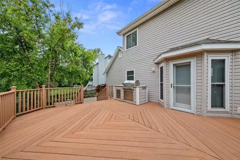 1462 Sunview Dr, O'fallon, MO 63366 photo 7