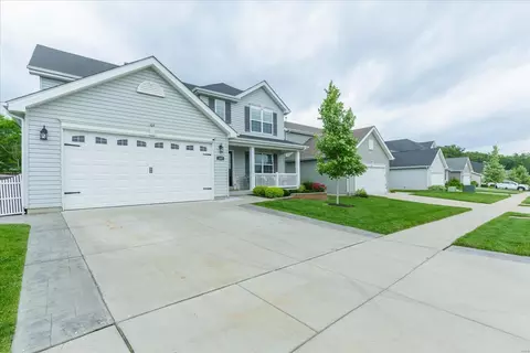 107 Brookview Way Dr, O'fallon, MO 63366 photo 2