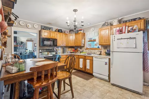 Kitchen - 2 Saint Paul Ct, O'fallon, MO 63366 photo 1 of 1