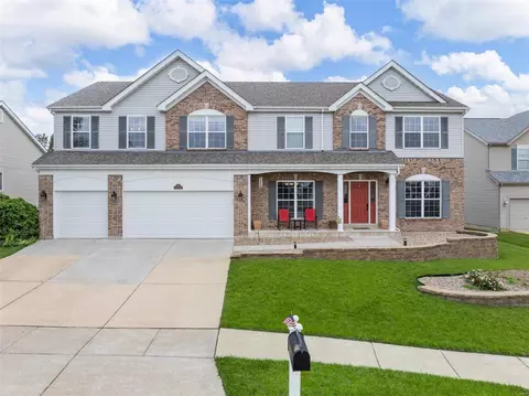 207 Tanner Dr, Wentzville, MO 63385