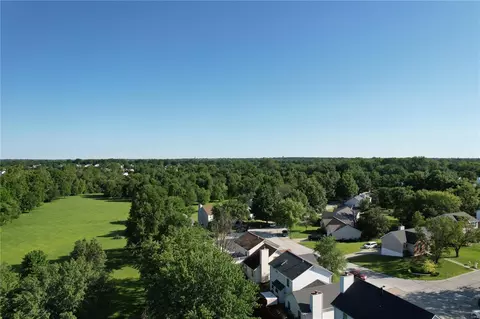 1209 Saddlemaker Dr, Saint Charles, MO 63304 photo 5