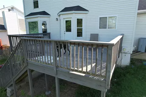 1209 Saddlemaker Dr, Saint Charles, MO 63304 photo 7
