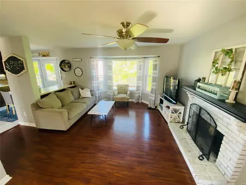 1209 Saddlemaker Dr, Saint Charles, MO 63304 photo 13