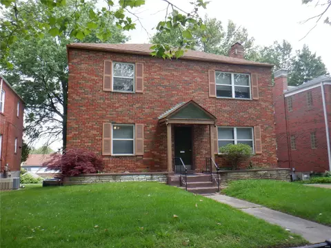 7445 Delmar Blvd, Saint Louis, MO 63130