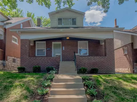4962 Holly Hills Ave, Saint Louis, MO 63109