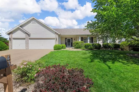 43 Macey Lynne Ct, Saint Peters, MO 63376