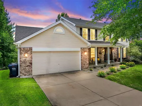 984 Mount Hawley Ct, Wentzville, MO 63385