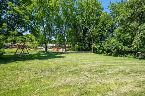 Exterior - 231 Wooster Dr, Ferguson, MO 63135 photo 6 of 7