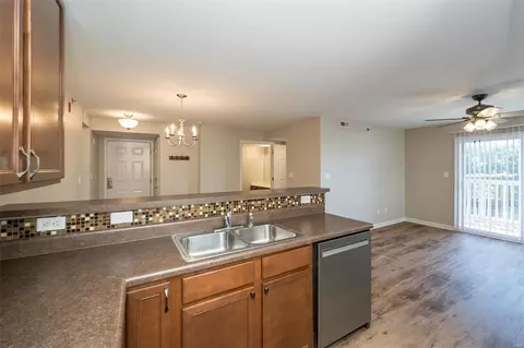 Kitchen - 4202 Spring River Dr, O'fallon, MO 63368 photo 3 of 3