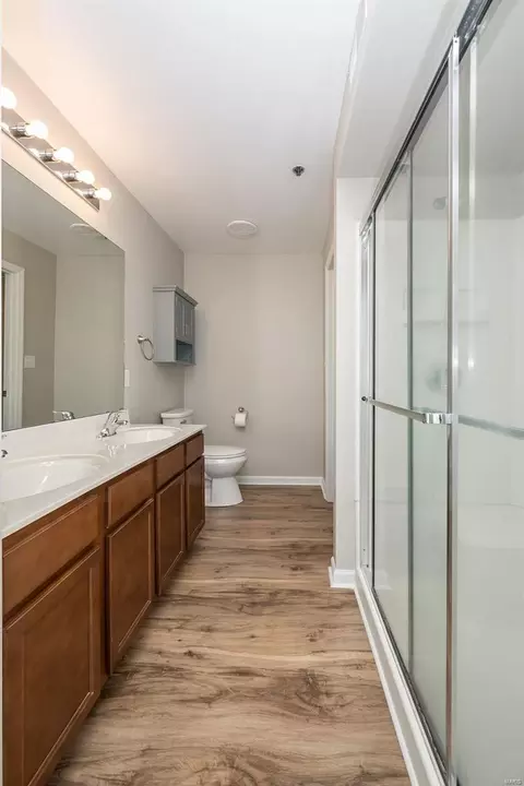 Bath - 4202 Spring River Dr, O'fallon, MO 63368 photo 1 of 2