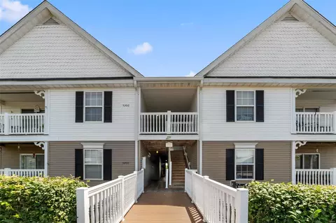 5203 Spring River Dr, O'fallon, MO 63368