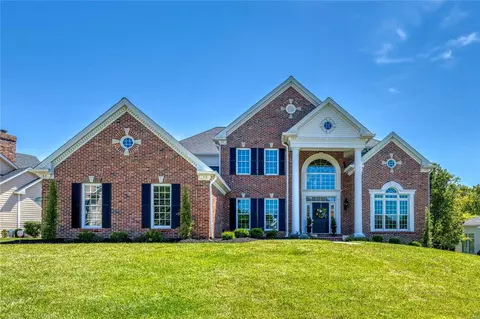 1765 Stifel Lane Dr, Chesterfield, MO 63017