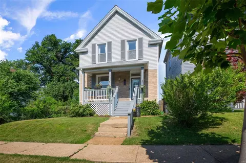 3225 Portis Ave, Saint Louis, MO 63116