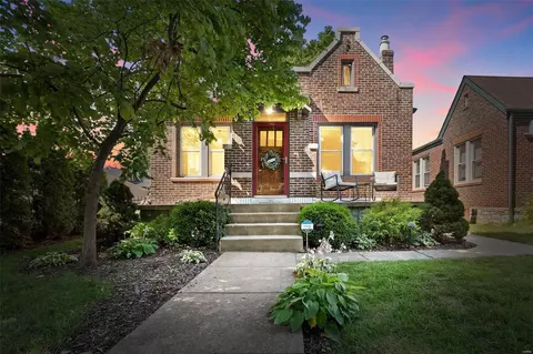 4054 Alma Ave, Saint Louis, MO 63116