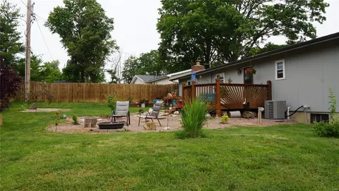722 Danny Ln, O'fallon, MO 63366 photo 4