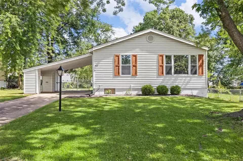403 Wild Winds Dr, O'fallon, MO 63368
