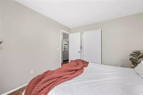 Bedroom - 403 Wild Winds Dr, O'fallon, MO 63368 photo 2 of 4