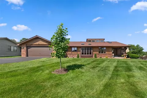23 Village Dr W, Saint Charles, MO 63303