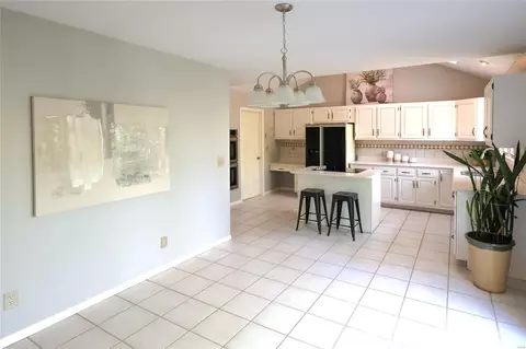 16644 Clayton Rd, Wildwood, MO 63011 photo 8