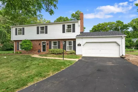 Exterior - 311 Bristol Ct, Ballwin, MO 63011 photo 2 of 14