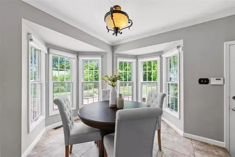 Dining - 311 Bristol Ct, Ballwin, MO 63011 photo 2 of 6