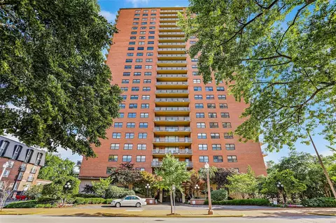 4466 W Pine Blvd #7E, Saint Louis, MO 63108