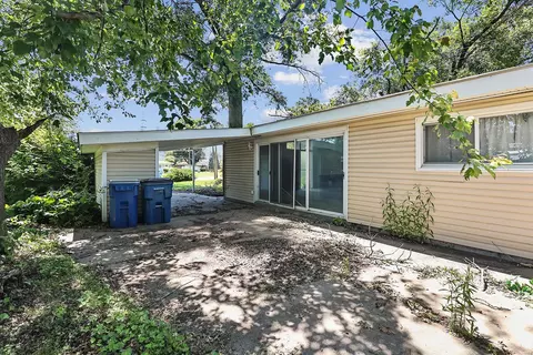 8471 January Ave, Berkeley, MO 63134 photo 17