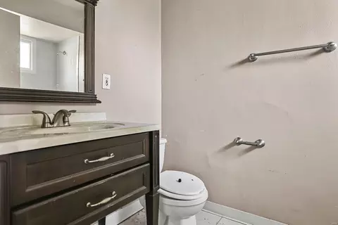 8471 January Ave, Berkeley, MO 63134 photo 9