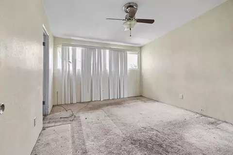 8471 January Ave, Berkeley, MO 63134 photo 15