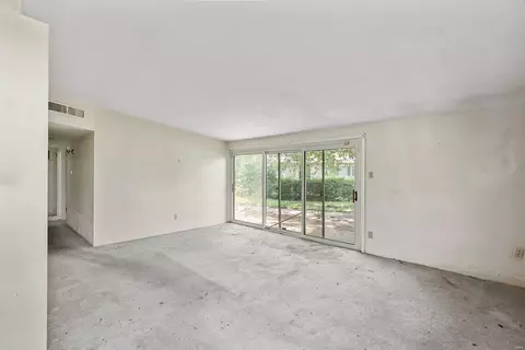 8471 January Ave, Berkeley, MO 63134 photo 4