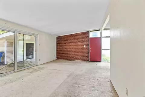 8471 January Ave, Berkeley, MO 63134 photo 3