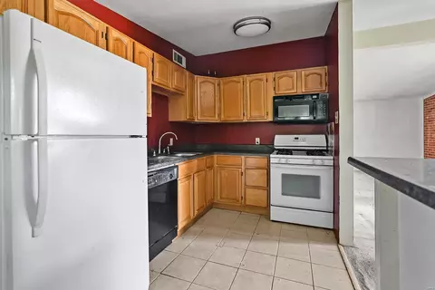 8471 January Ave, Berkeley, MO 63134 photo 6