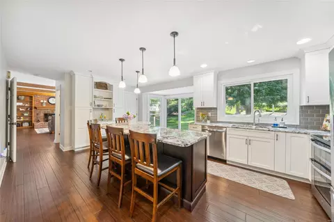 Kitchen - 604 Log Hill Ct, Ballwin, MO 63011 photo 2 of 3