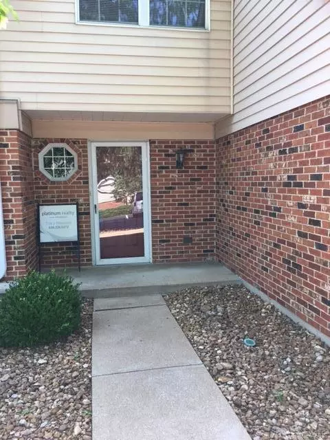 Exterior - 1011 Pocono Trl, Ballwin, MO 63021 photo 2 of 4