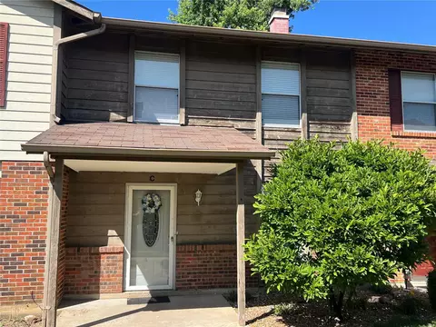 29 Park Charles Blvd #C, Saint Peters, MO 63376