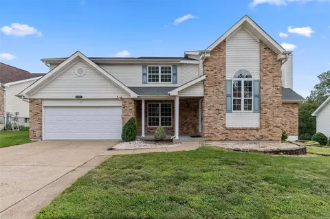 3022 Oakstowne Pl, Saint Louis, MO 63129