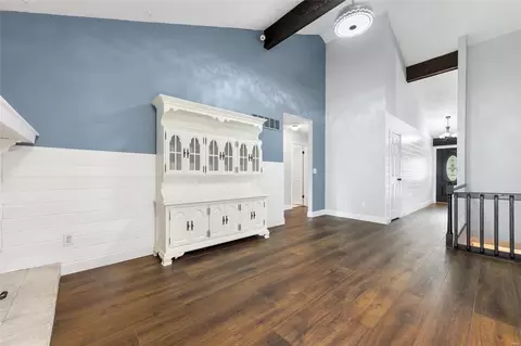 Entry Way - 823 Garonne Dr, Manchester, MO 63021 photo 3 of 3