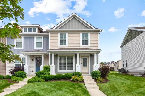 322 Countryshire Dr, Lake Saint Louis, MO 63367