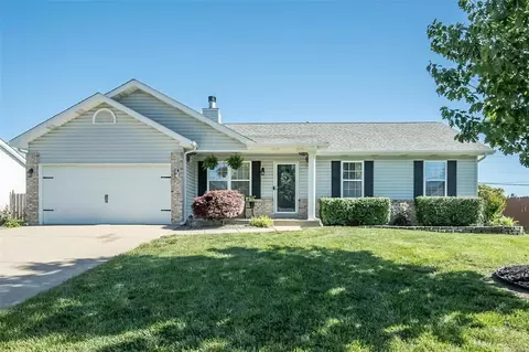 1273 Pinnacle Pointe Dr, O'fallon, MO 63368