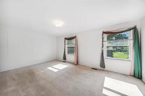 481 Melanie Meadows Ln, Ballwin, MO 63021 photo 13