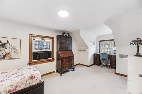 438 N Dade Ave, Ferguson, MO 63135 photo 9